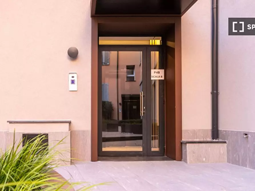 Immagine 14 di Ufficio in affitto  in Via Errico Petrella a Milano