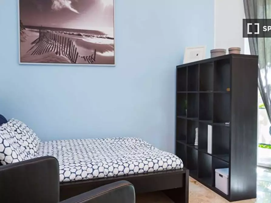 Immagine 5 di Camera condivisa in affitto  in Via dei Pioppi Milan a Buccinasco