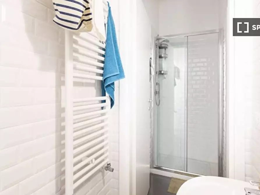 Immagine 17 di Camera condivisa in affitto  in Via San Fermo a Milano