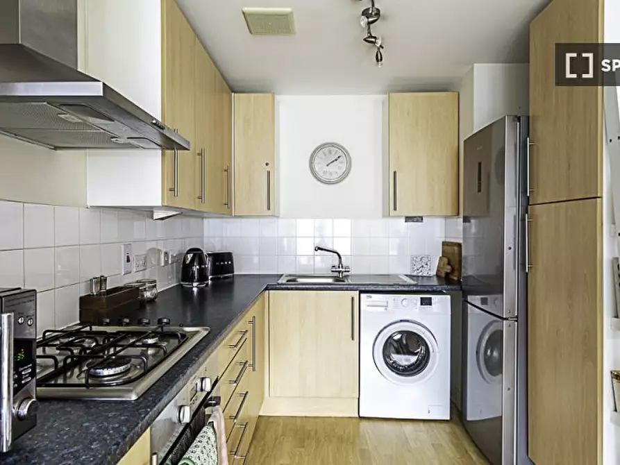 Immagine 7 di Appartamento in affitto  in New Road a Poplar