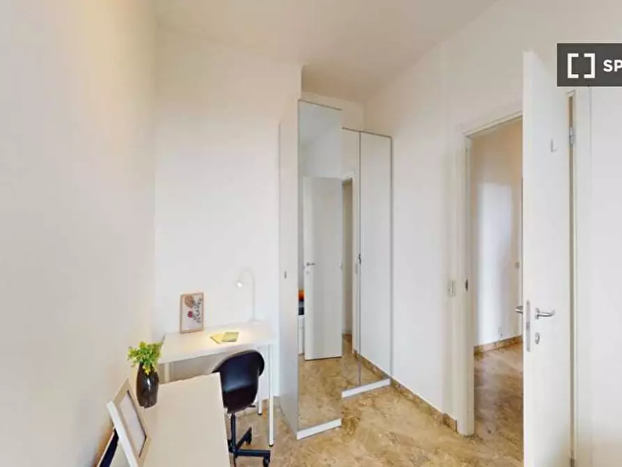 Immagine 5 di Camera condivisa in affitto  in Viale Molise a Milano