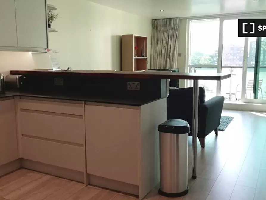 Immagine 5 di Appartamento in affitto  in St George’s Wharf  tower a Lambeth