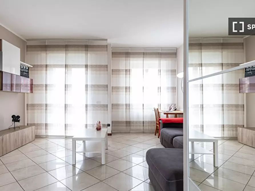 Immagine 2 di Appartamento in affitto  in Via della Capinera a Milano