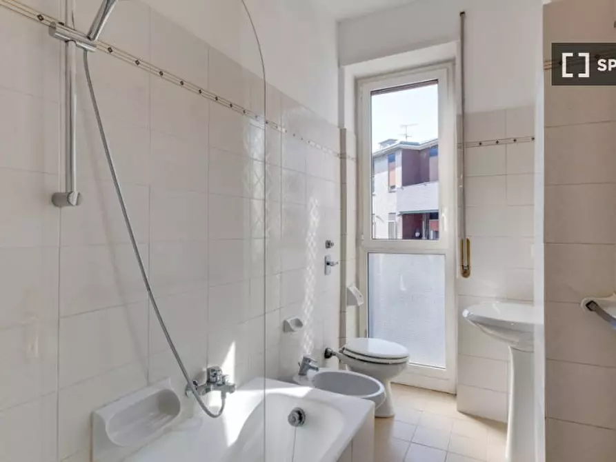 Immagine 5 di Camera condivisa in affitto  in Piazza Geremia Bonomelli a Milano