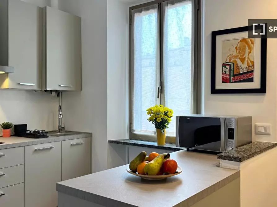 Immagine 6 di Appartamento in affitto  in Via Ascanio Sforza a Milano