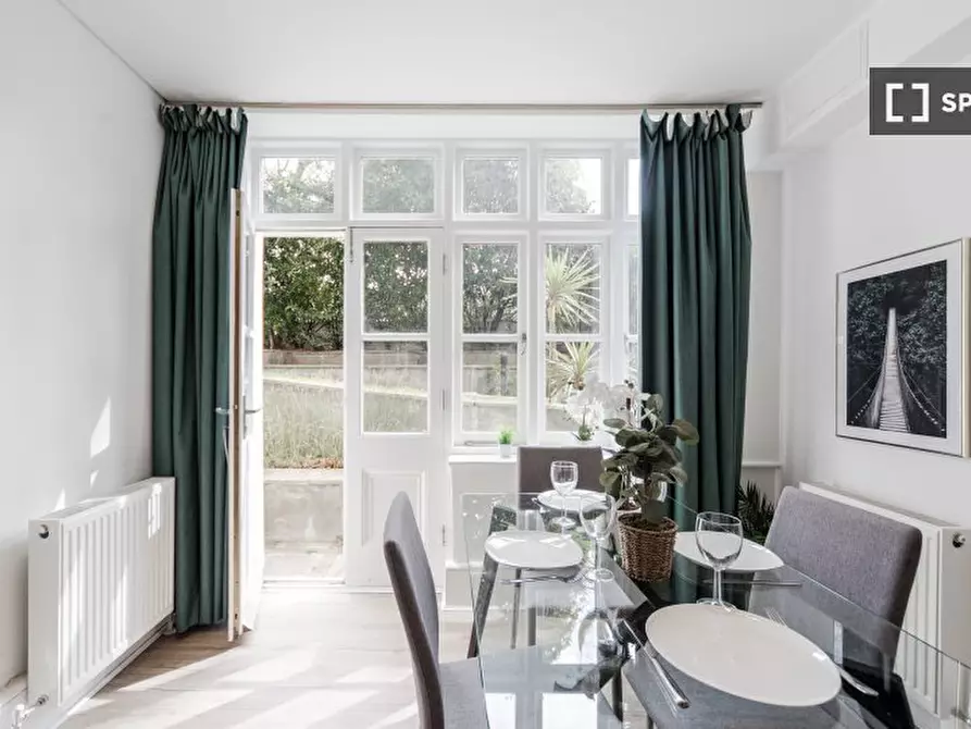 Immagine 5 di Appartamento in affitto  in Grenbeck Court a Kensington