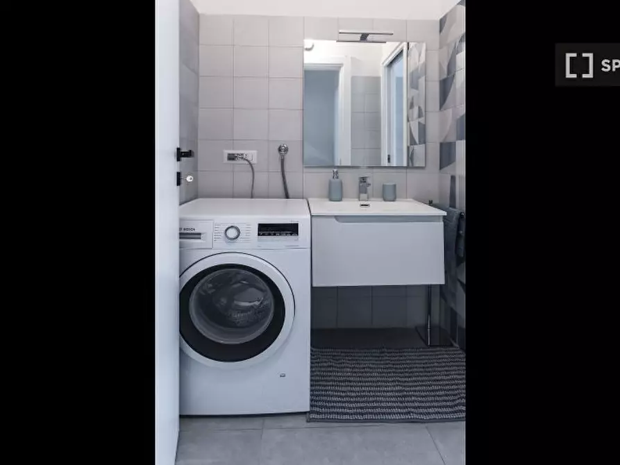 Immagine 18 di Camera condivisa in affitto  in Via Vittorio Emanuele Orlando a Milano