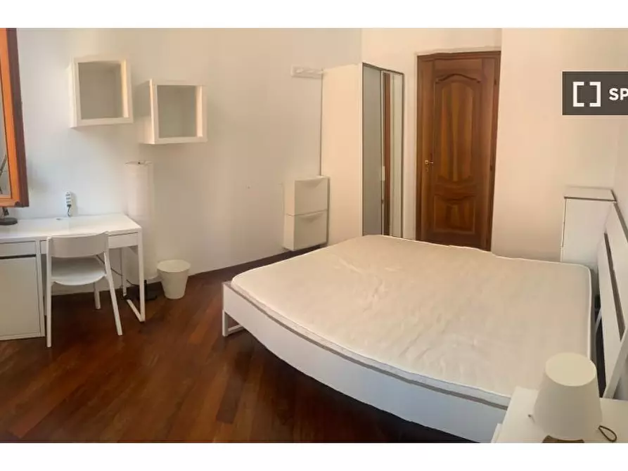 Immagine 3 di Camera condivisa in affitto  in Viale Sarca a Milano