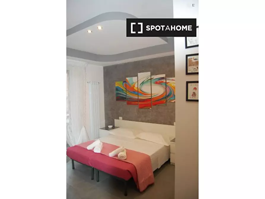 Immagine 2 di Camera condivisa in affitto  in Viale dello Scalo S. Lorenzo a Roma