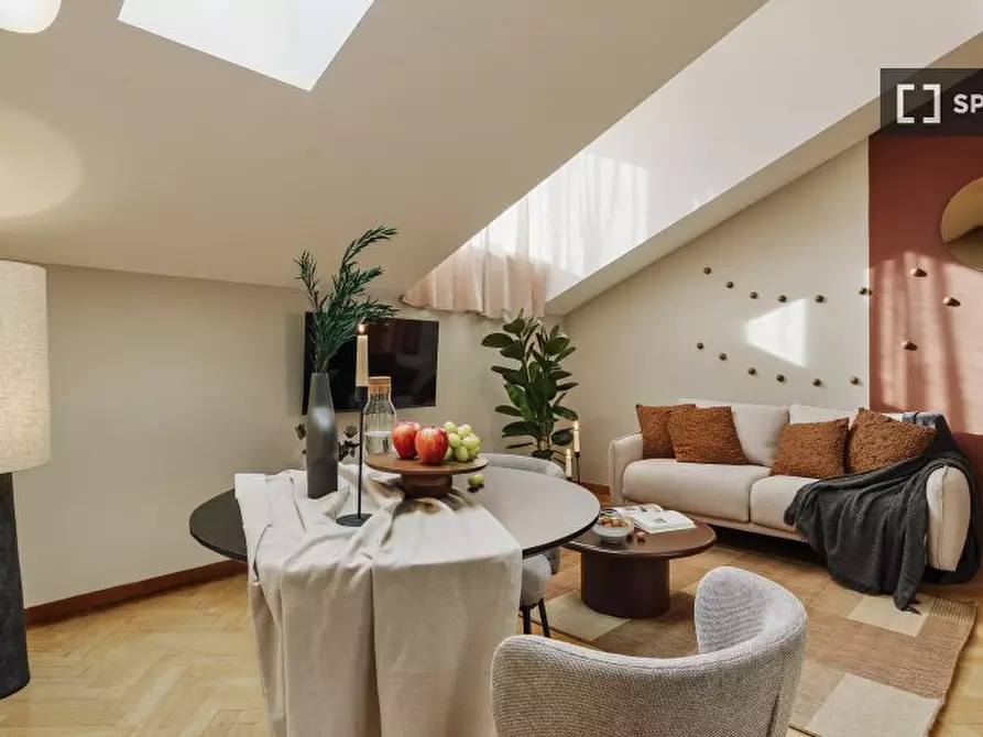 Immagine 1 di Appartamento in affitto  in Via Alberto da Giussano a Milano