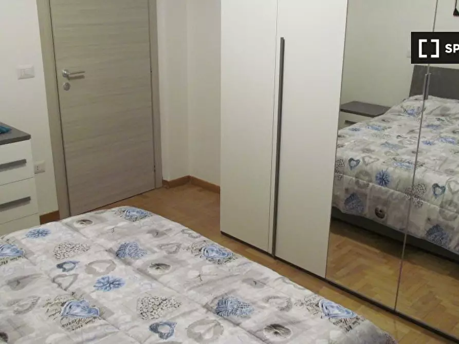 Immagine 18 di Camera condivisa in affitto  in Viale Vaticano a Roma