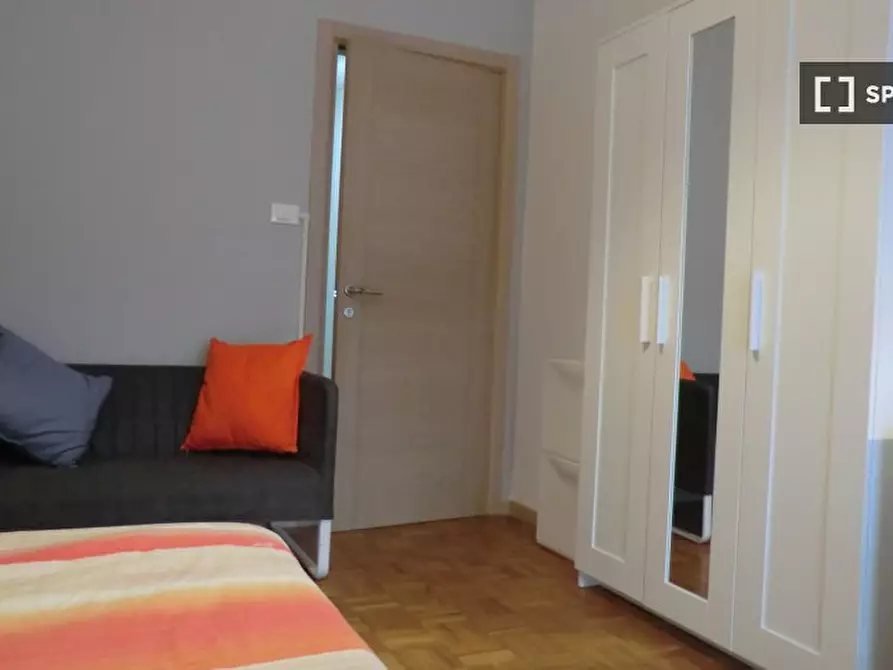 Immagine 13 di Camera condivisa in affitto  in Via Pio X a Padova