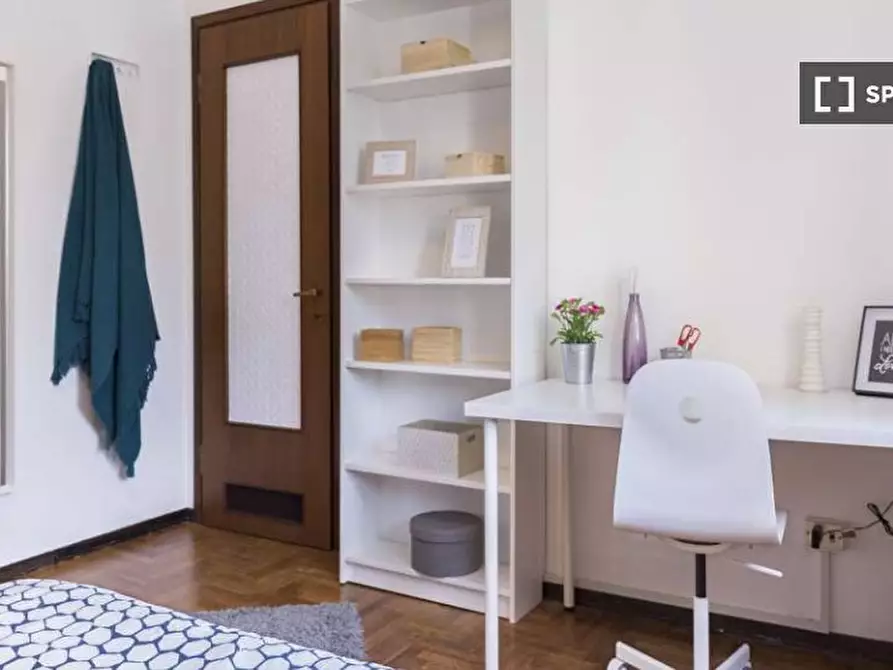 Immagine 5 di Camera condivisa in affitto  in Via Matteo Civitali a Milano