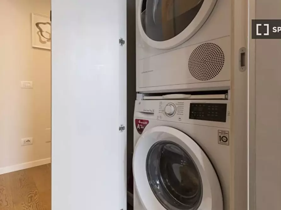 Immagine 6 di Appartamento in affitto  in Via della Moscova a Milano