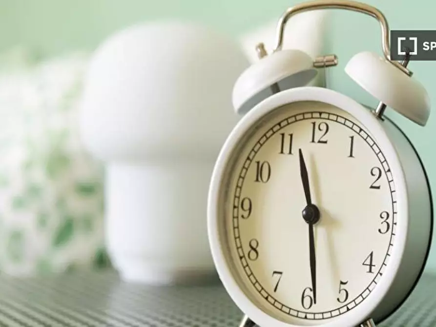 Immagine 1 di Camera condivisa in affitto  in VIA CAVEZZALI a Milano