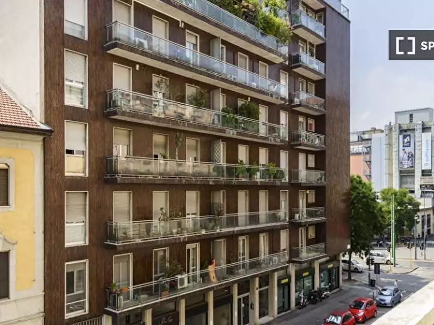 Immagine 17 di Camera condivisa in affitto  in VIA ANNIBALE GRASSELLI a Milano