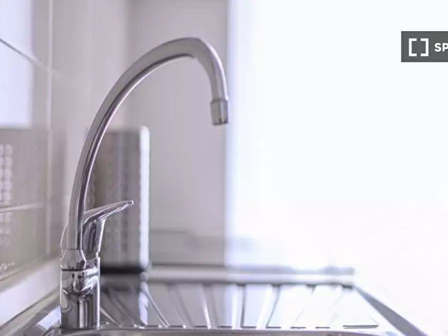 Immagine 15 di Camera condivisa in affitto  in Piazzetta Guastalla a Milano