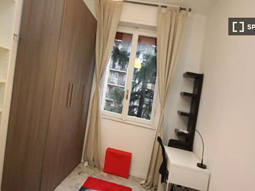 Immagine 2 di Camera condivisa in affitto  in Via Salvatore Barzilai a Milano