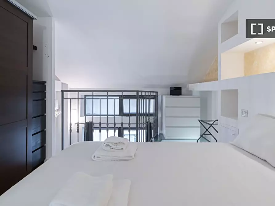 Immagine 2 di Appartamento in affitto  in Via Spezia a Milano