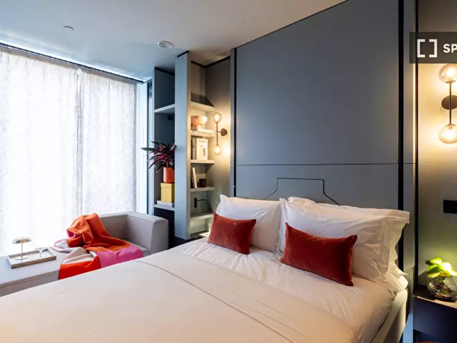 Immagine 1 di Ufficio in affitto  in flat a Wandsworth