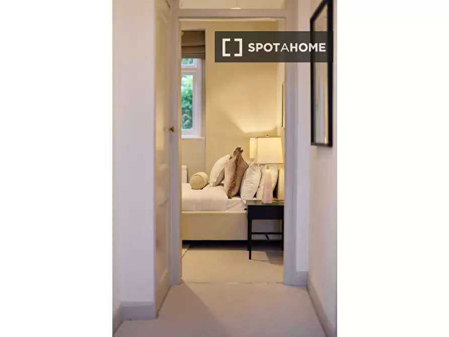 Immagine 5 di Appartamento in affitto  in Marlborough Place a Paddington