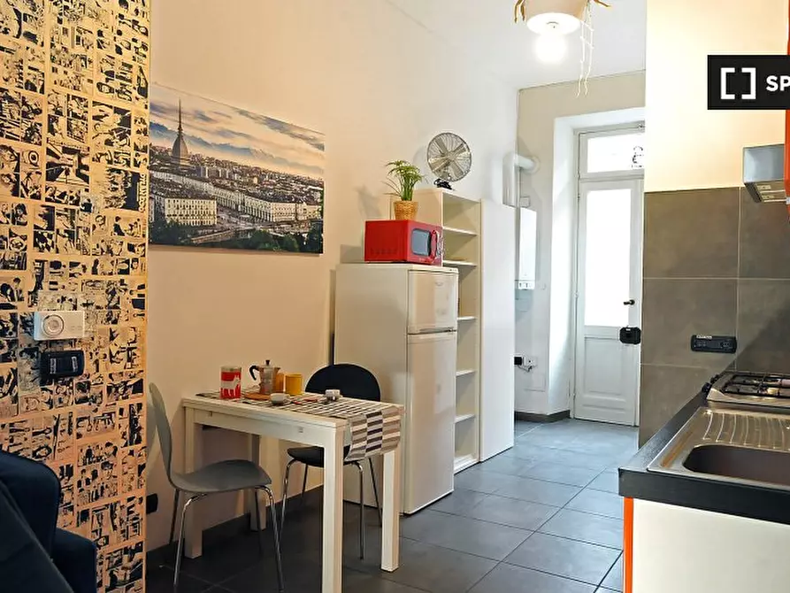 Immagine 3 di Ufficio in affitto  in Via Francesco Petrarca a Torino