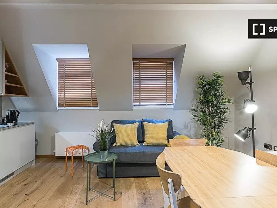 Immagine 1 di Appartamento in affitto  in Red Lion St a Camden Town