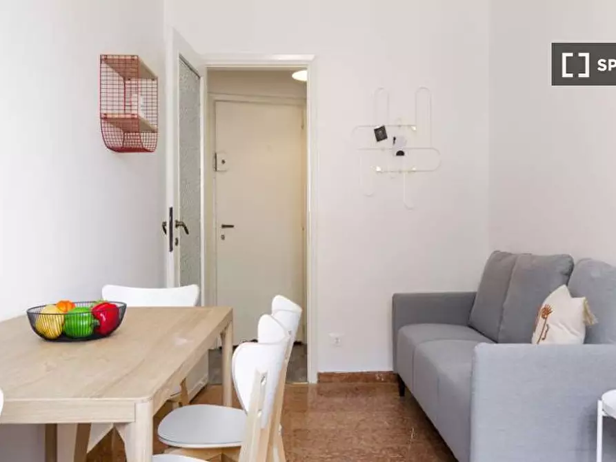 Immagine 6 di Camera condivisa in affitto  in Via Arcivescovo Romilli a Milano