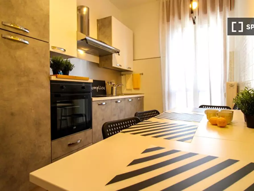 Immagine 7 di Camera condivisa in affitto  in EuropaC a Brescia