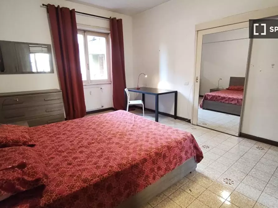 Immagine 5 di Camera condivisa in affitto  in Via Giuseppe Veronese a Roma