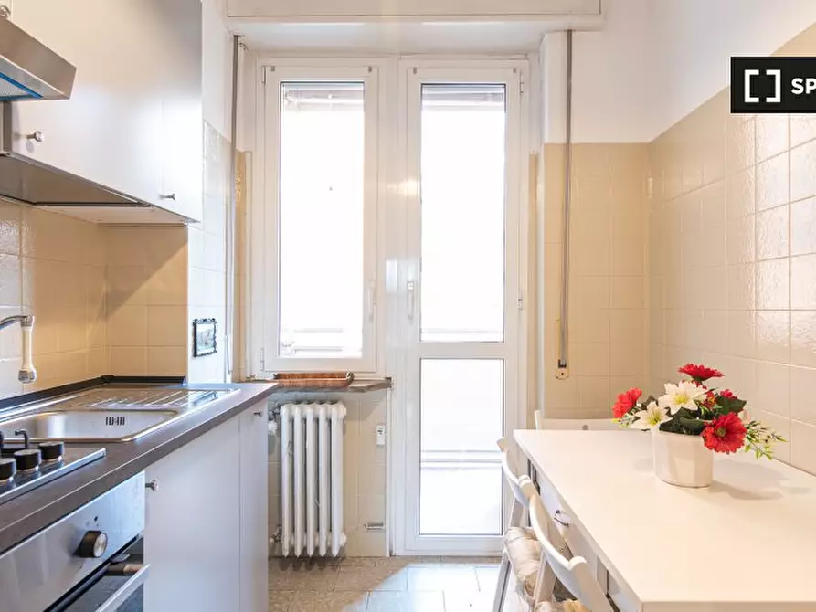 Immagine 6 di Camera condivisa in affitto  in Viale Ungheria a Milano