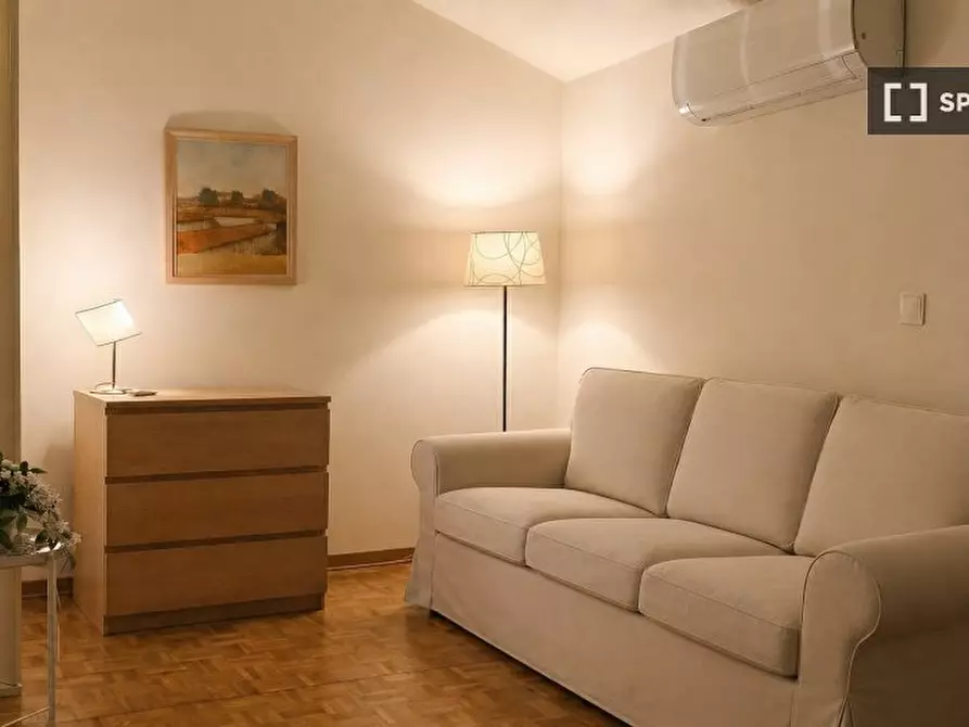 Immagine 6 di Appartamento in affitto  in Via Giovanni Camerana a Torino