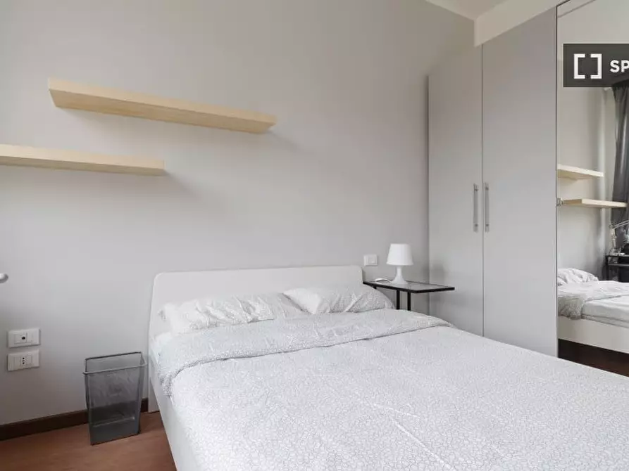 Immagine 3 di Camera condivisa in affitto  in Via Ernesto Breda a Milano