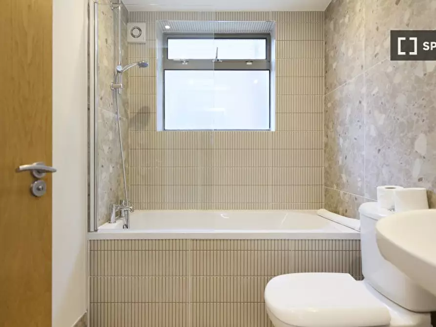 Immagine 16 di Appartamento in affitto  in Pellerin Road a Hackney