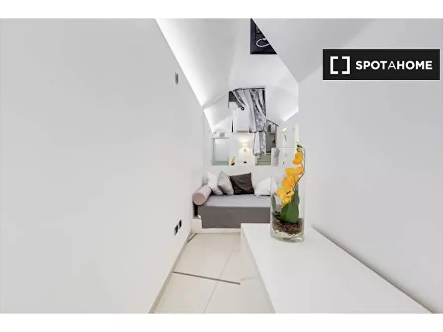 Immagine 2 di Appartamento in affitto  in Vicolo dei Soldati a Roma