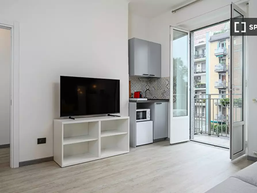 Immagine 5 di Ufficio in affitto  in Piazza Insubria a Milano