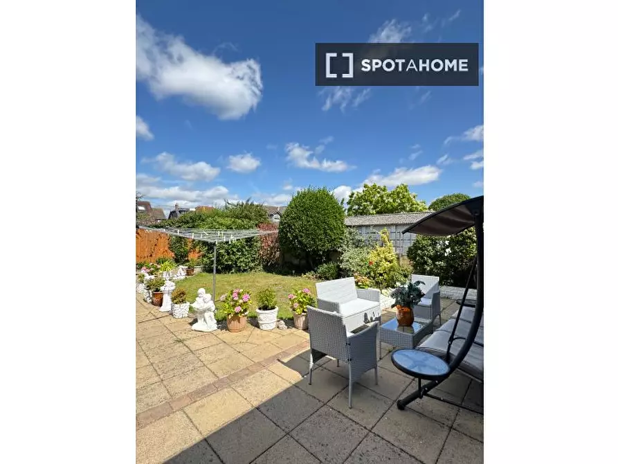 Immagine 19 di Appartamento in affitto  in Townsend Rd a Staines