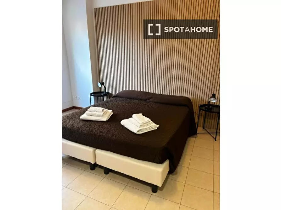 Immagine 1 di Ufficio in affitto  in Via Prenestina a Roma