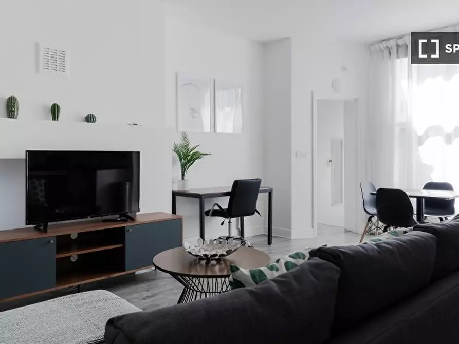 Immagine 14 di Appartamento in affitto  in Lower Ground a Kensington