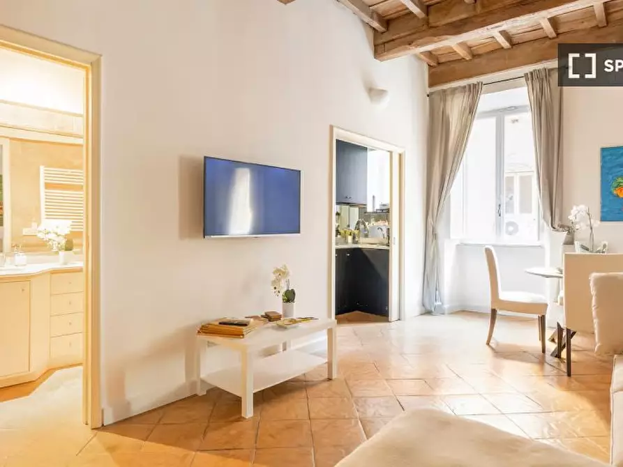 Immagine 2 di Appartamento in affitto  in Via dei Soldati a Roma