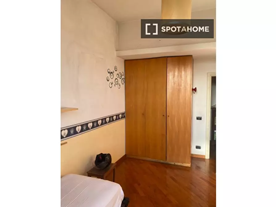 Immagine 4 di Camera condivisa in affitto  in Via del Lasca a Firenze