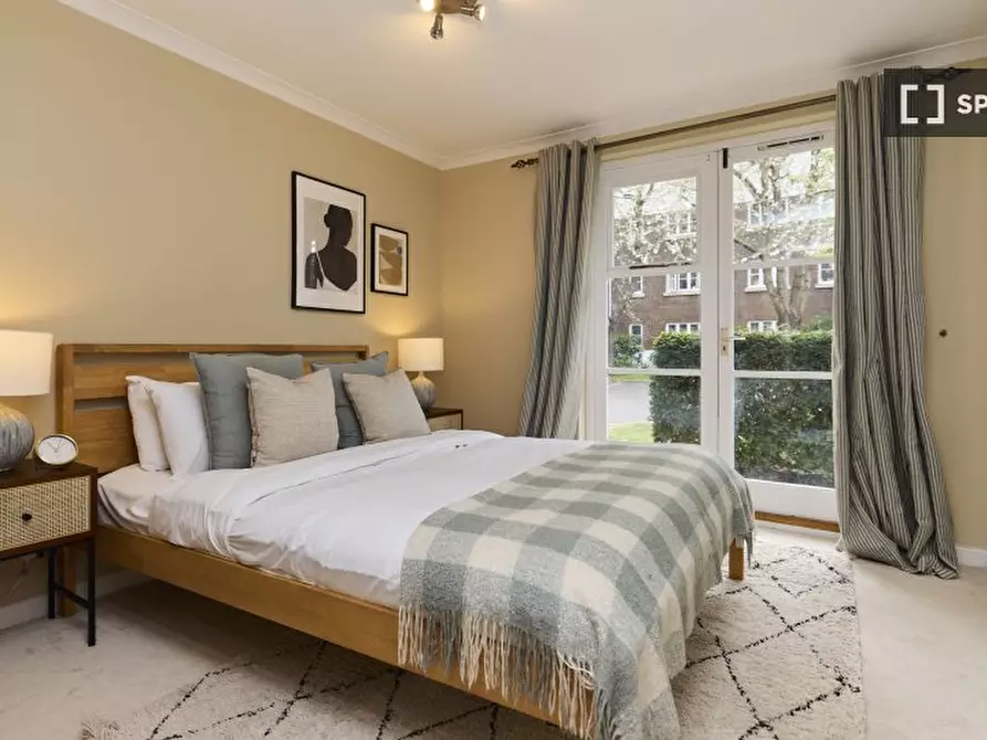 Immagine 9 di Appartamento in affitto  in Brompton Park Cres a Hammersmith