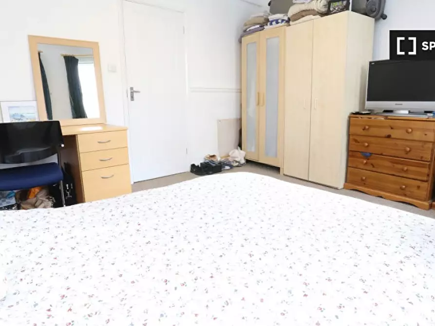 Immagine 10 di Camera condivisa in affitto  in Roman Rd a Poplar