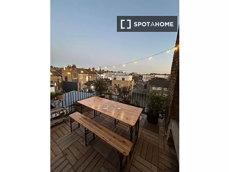 Immagine 6 di Appartamento in affitto  in Battersea Rise a Wandsworth