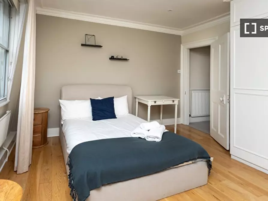 Immagine 5 di Appartamento in affitto  in Pelham St a Kensington