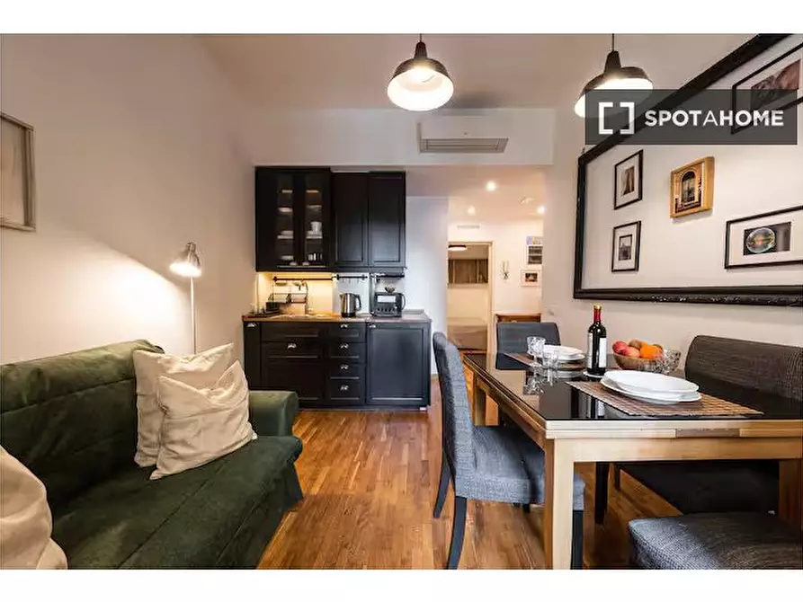 Immagine 6 di Appartamento in affitto  in Borgo Santi Apostoli a Firenze