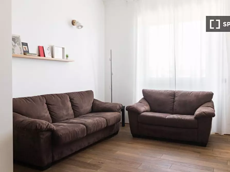 Immagine 17 di Appartamento in affitto  in Viale Corsica a Milano