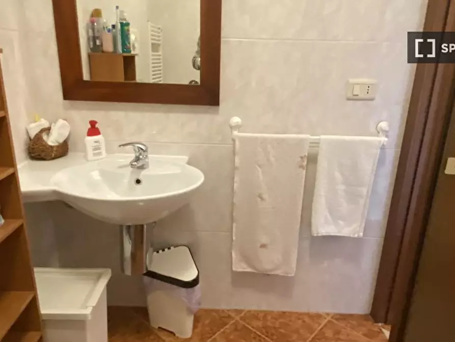 Immagine 12 di Appartamento in affitto  in Via Giambellino a Milano