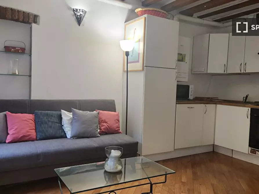 Immagine 6 di Appartamento in affitto  in Via Vigevano a Milano