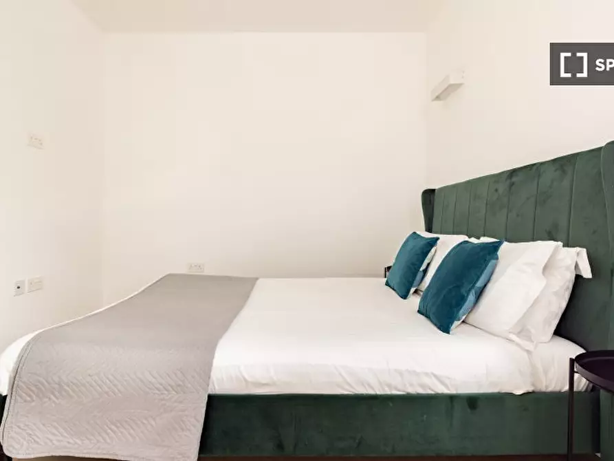 Immagine 12 di Appartamento in affitto  in Harlequin Ave a Hounslow